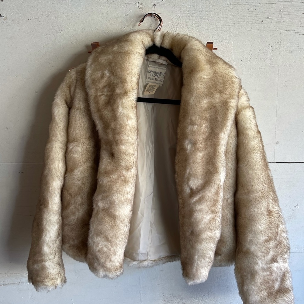 Billabong Designers closet fur coat